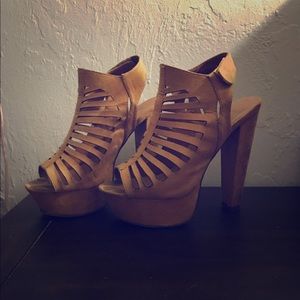 Rue21 Tan heels